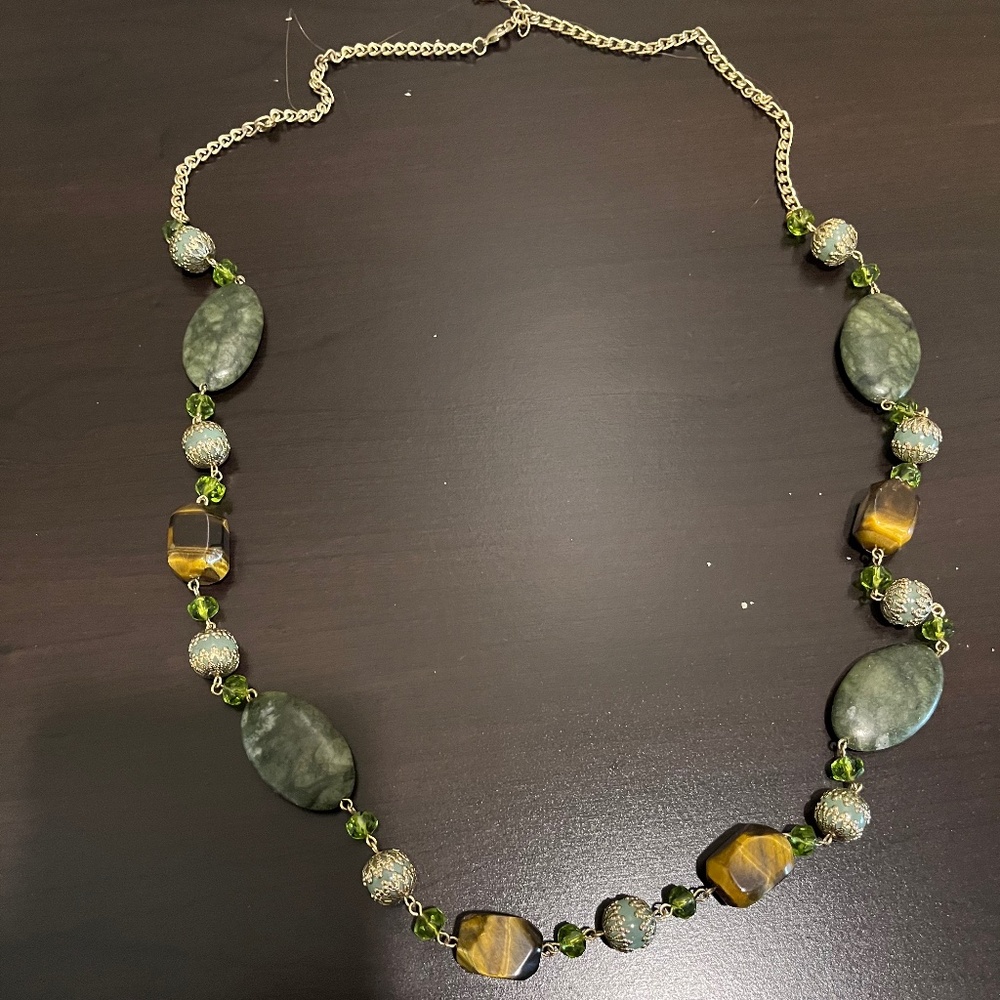 New green & amber beaded adjustable necklace